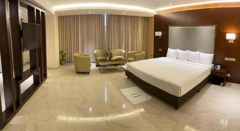 Hotel Tower Inn, Chittagong Eksteriør billede