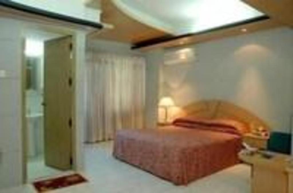 Hotel Tower Inn, Chittagong Eksteriør billede